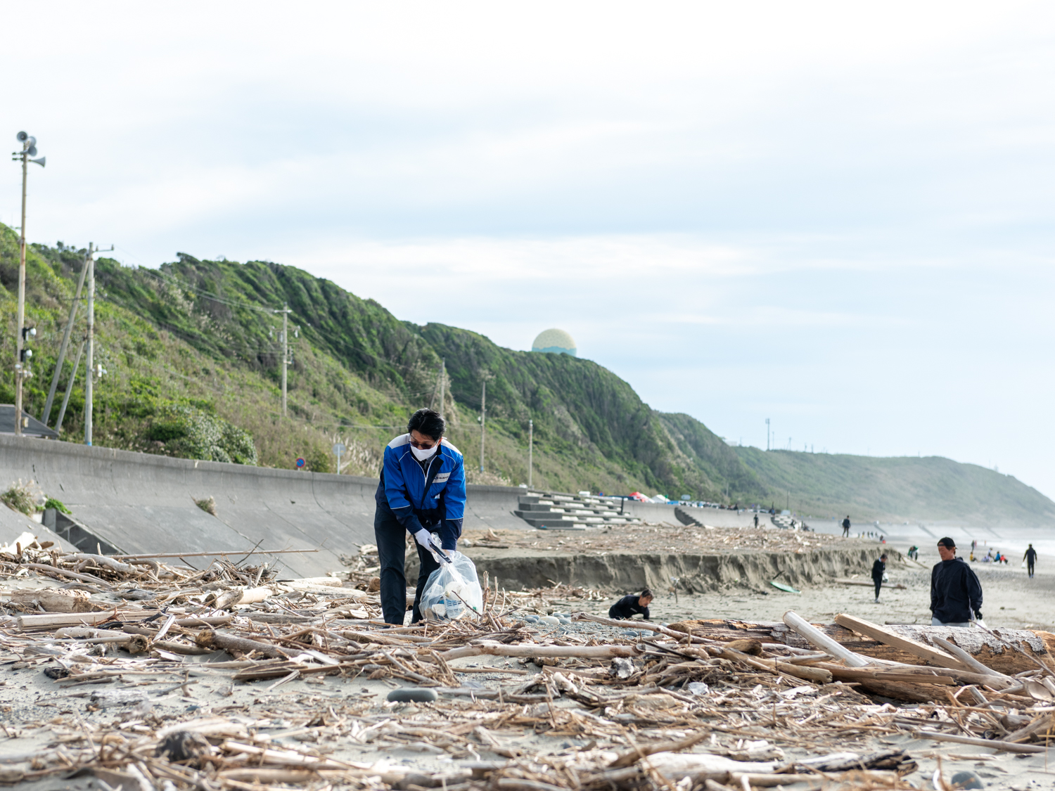 251102_ビーチクリーン_06