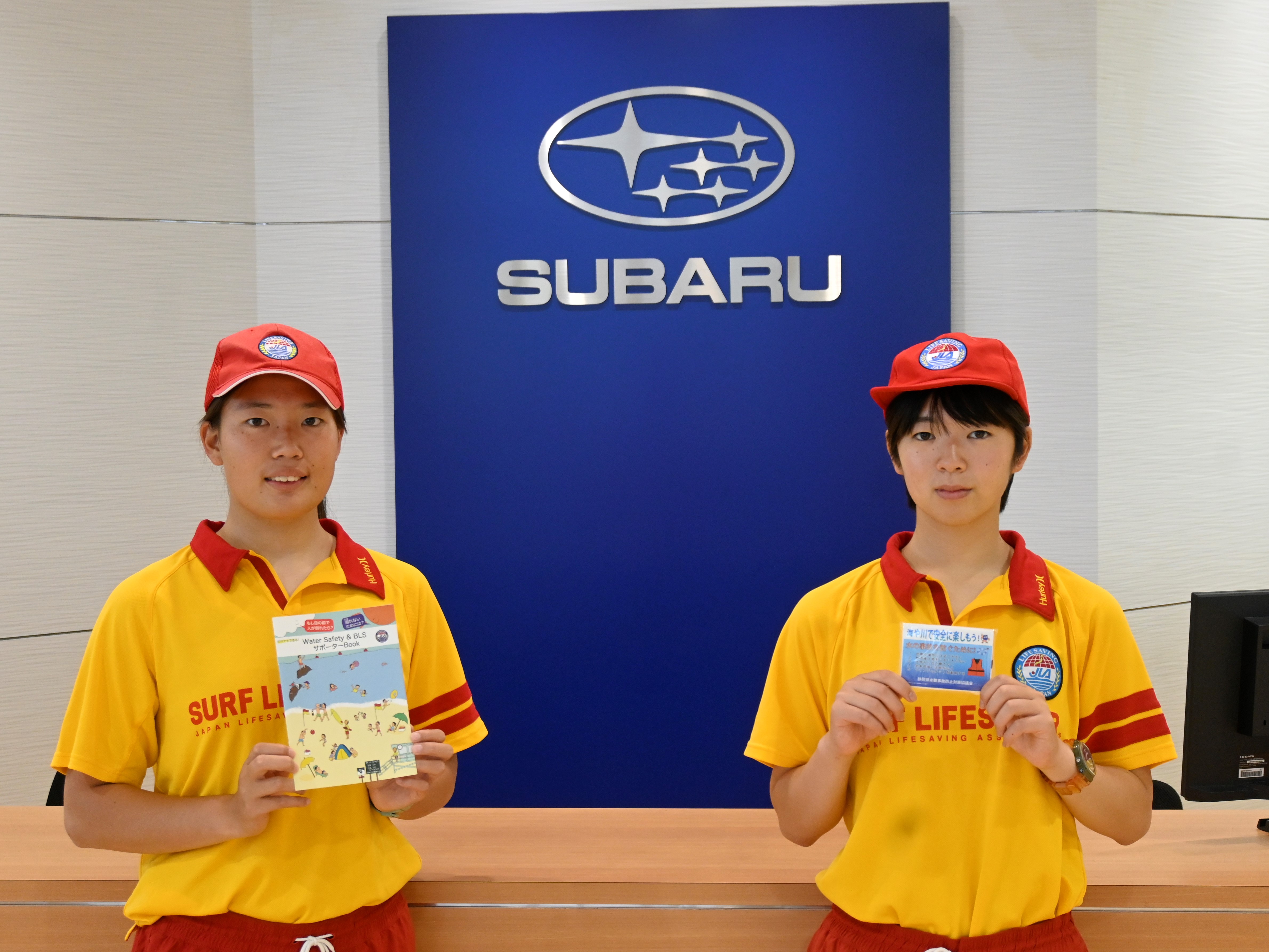 SLA2024旗持ち06