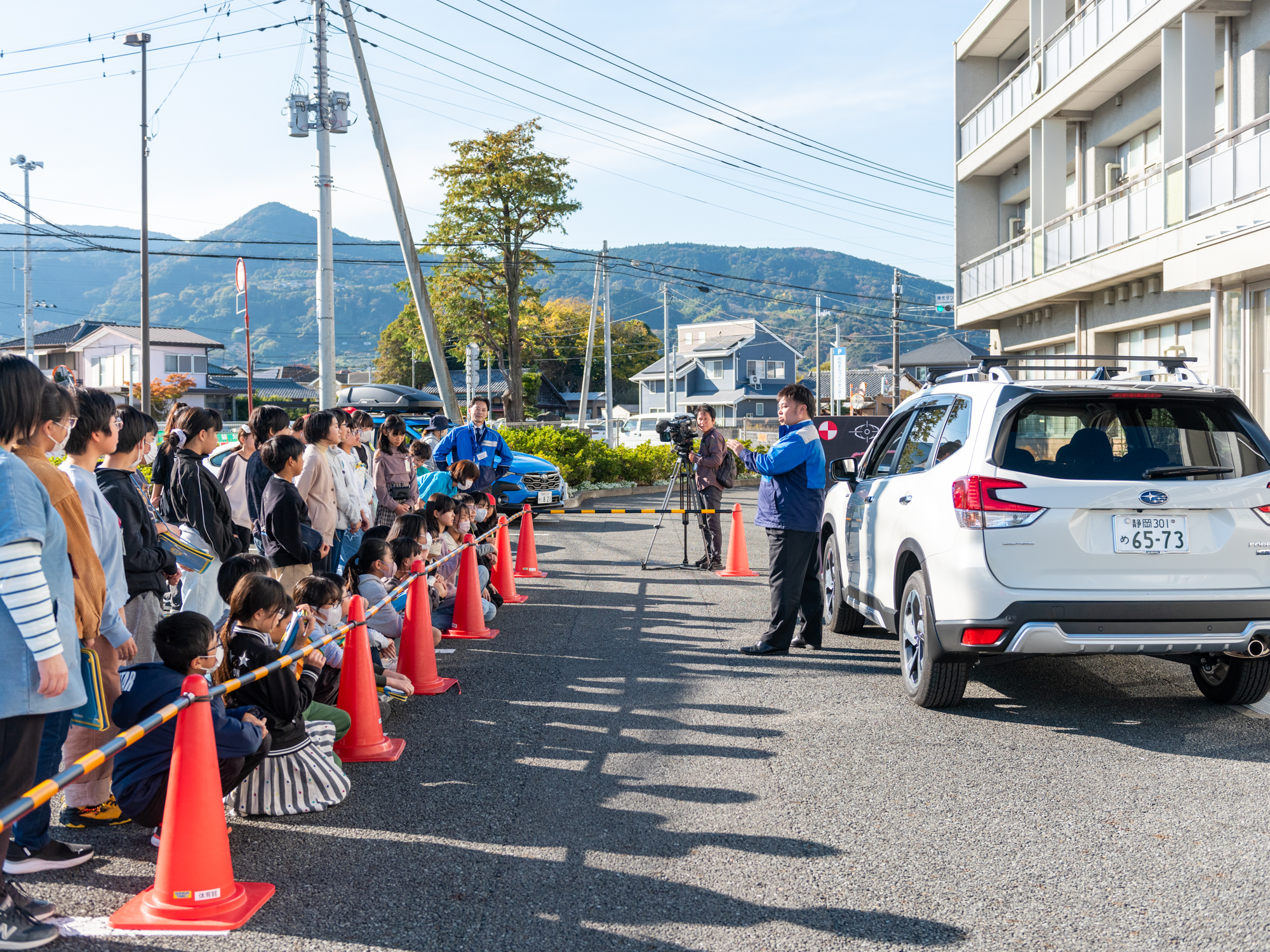 富士市立岩松小学校にて出張授業を行いました